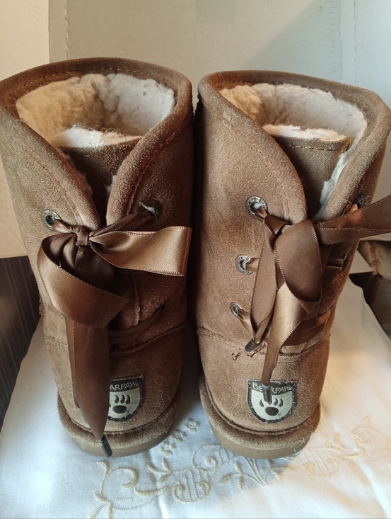 BearPaw Shoes - Nice! BearPaw Elisabeth II Ribbon Tie Suede Boots Size 7